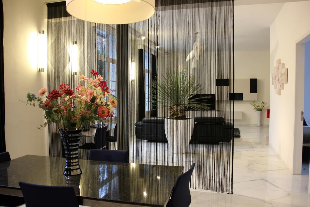 Luxury Apartments Arendshof Antwerpen Exteriör bild